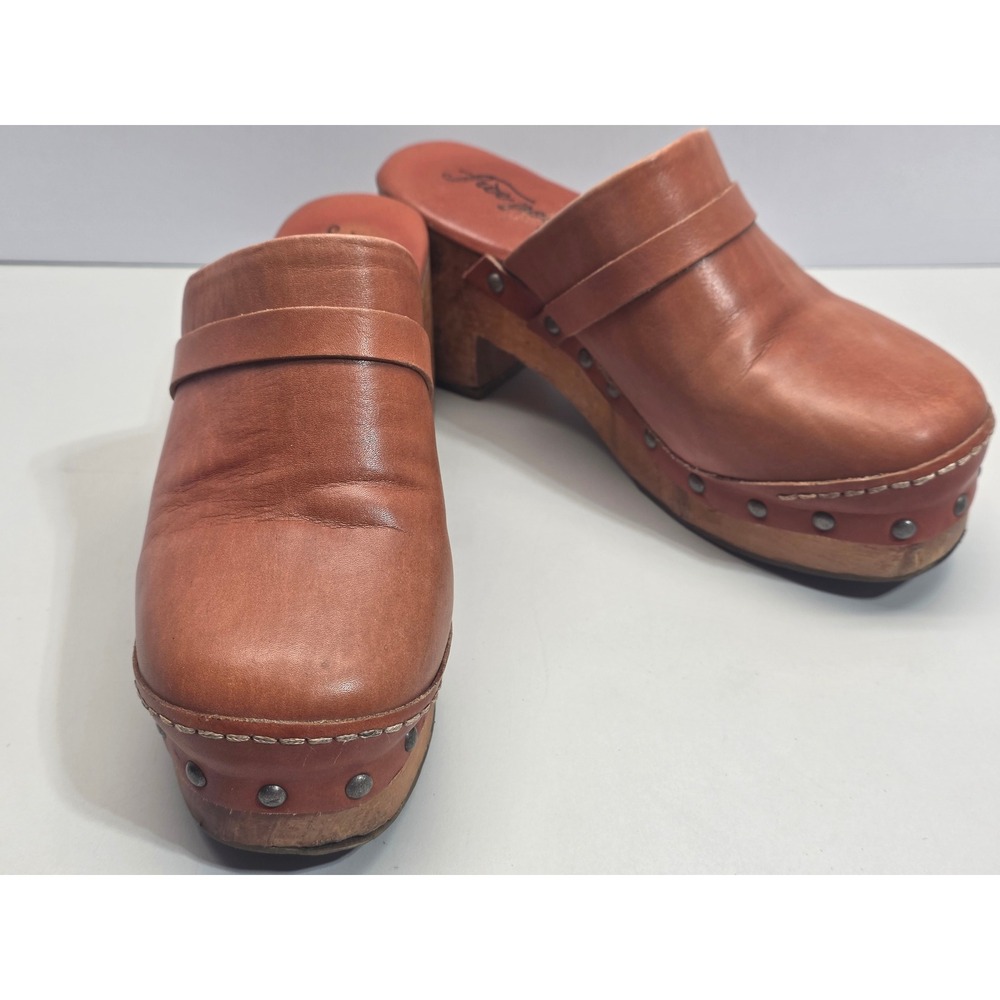 Free People Tan Leather Studded Wooden Platform Clogs Mules 3693761 Size 36